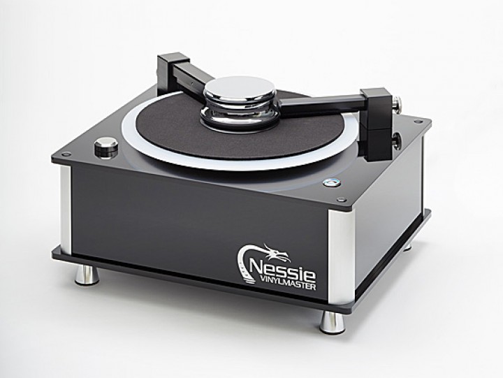 The Nessie VinylMaster V8 Advance