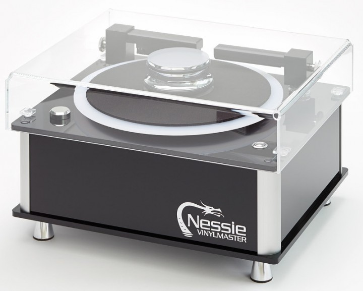 The Nessie VinylMaster VM Dust Cover